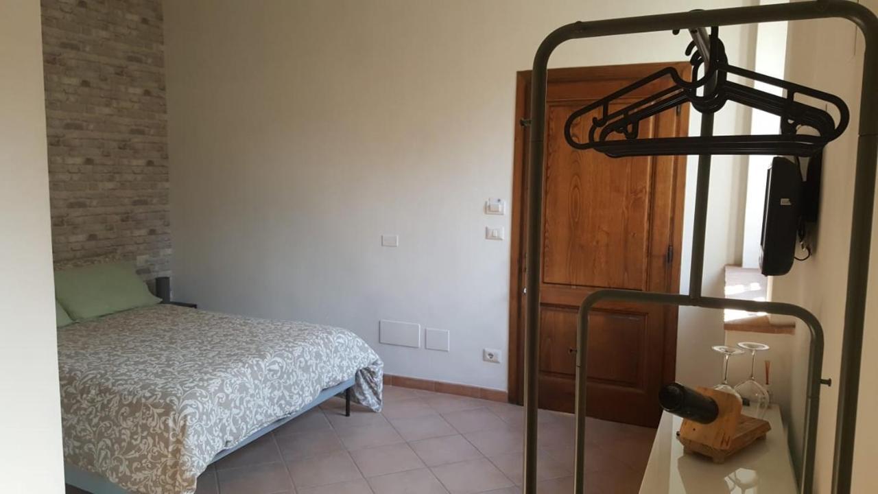 Agriturismo Podere I' Caldino Troghi Buitenkant foto